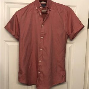 Men’s Zara short-sleeved button down